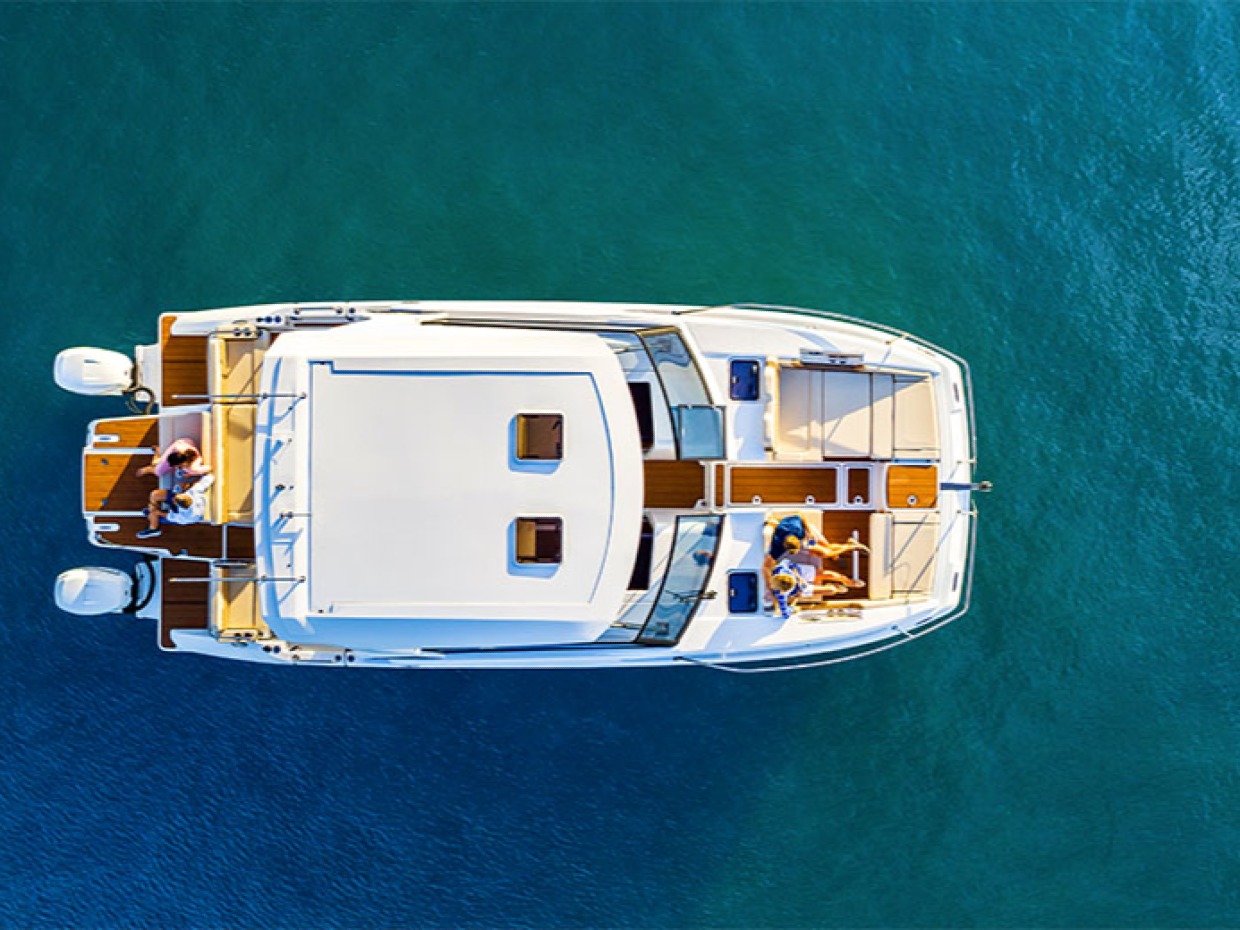 Aquila 36 :: frame 2