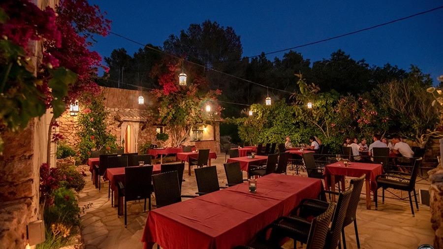 Ibiza Fine-dine & Clubs Itinerary