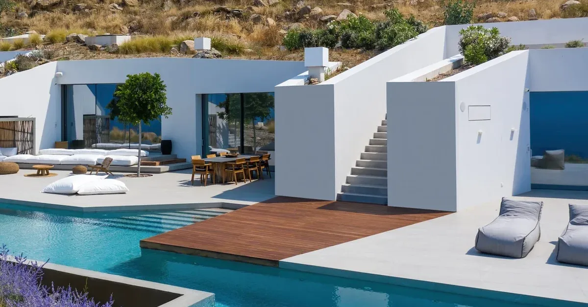 Ultra luxury private villa in Mykonos overlooking the Aegean Sea with infinity pool and sunset view