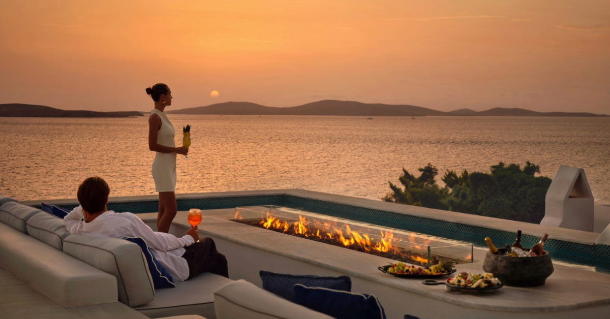 Ataraxia estate - Pool side - Luxury villas for UHNW - Cloud 9